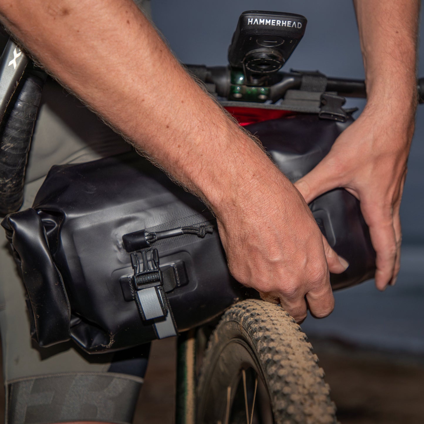 Racelite Overnight Handlebar Bag - Handlebar Bag - Lead Out!
