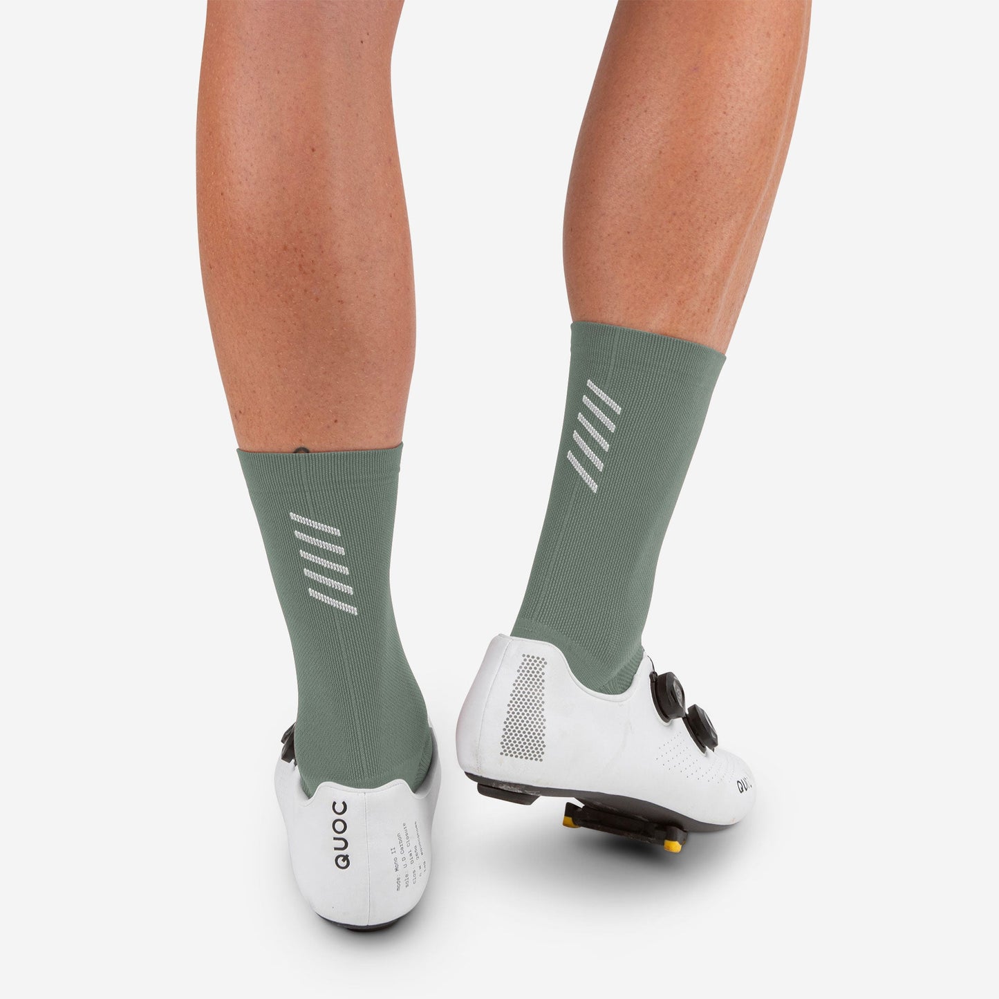 Essential Cycling Socks Light Green - Socks - Lead Out!